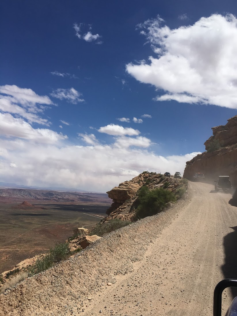 Illustration for article titled Bears ears day 3 - in the valley of the gods